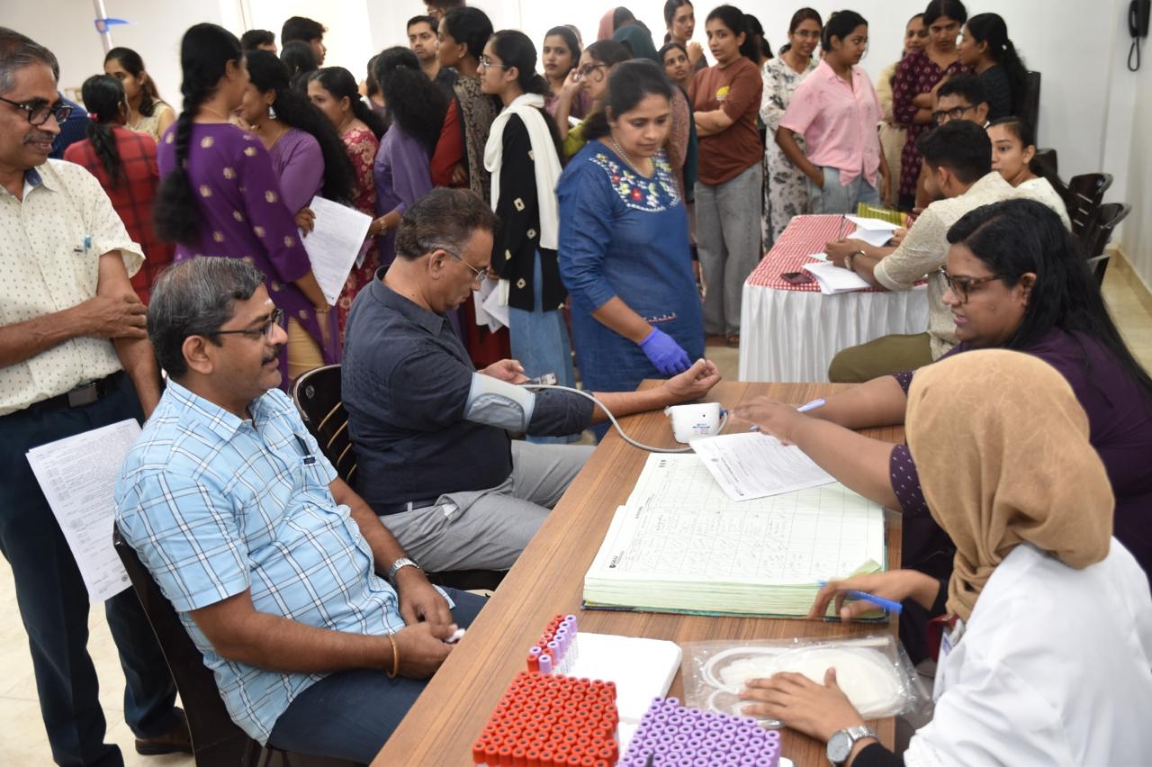 Sarani Blood Donation & Health Screening Camp Photo 11