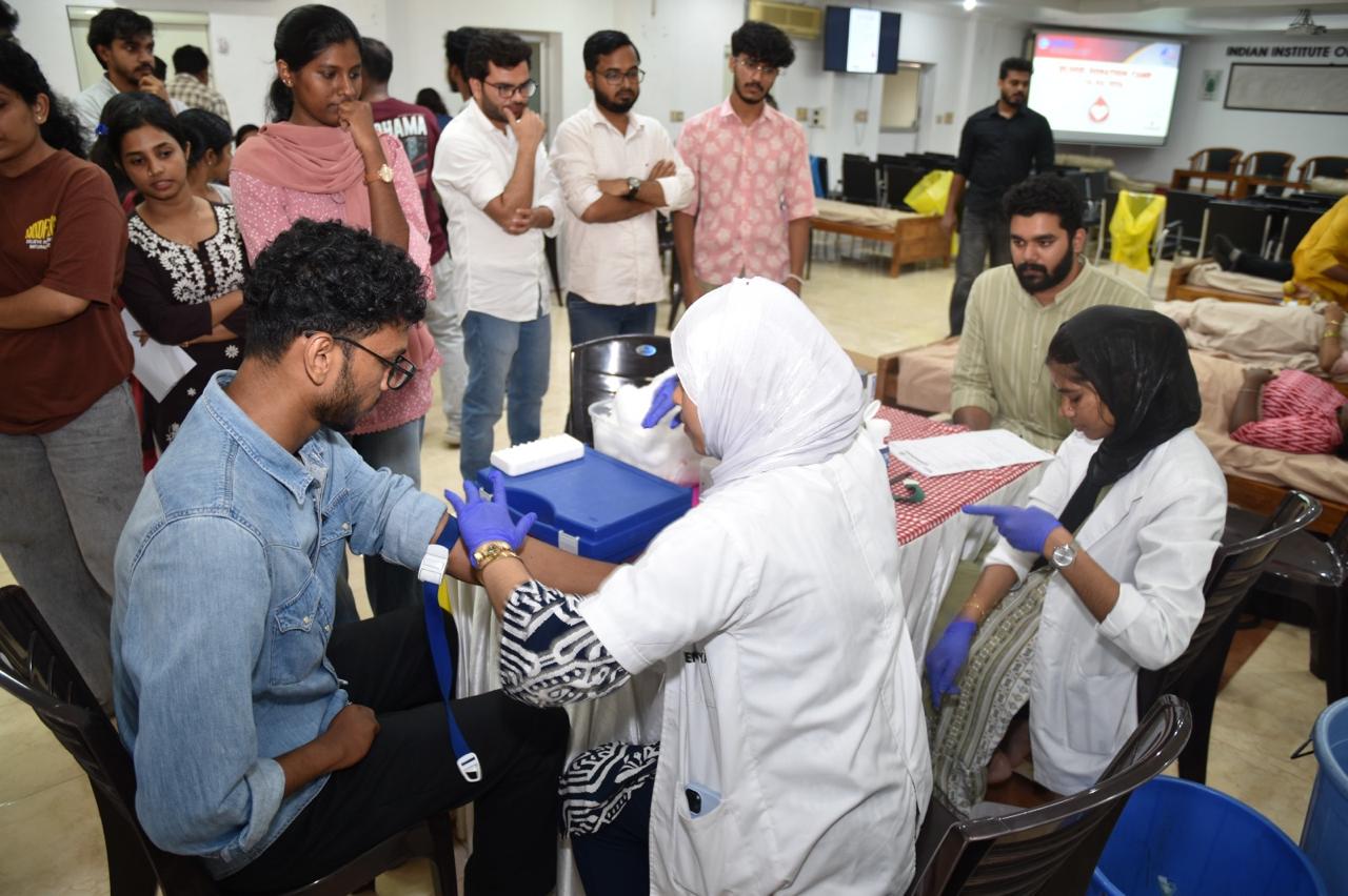 Sarani Blood Donation & Health Screening Camp Photo 3
